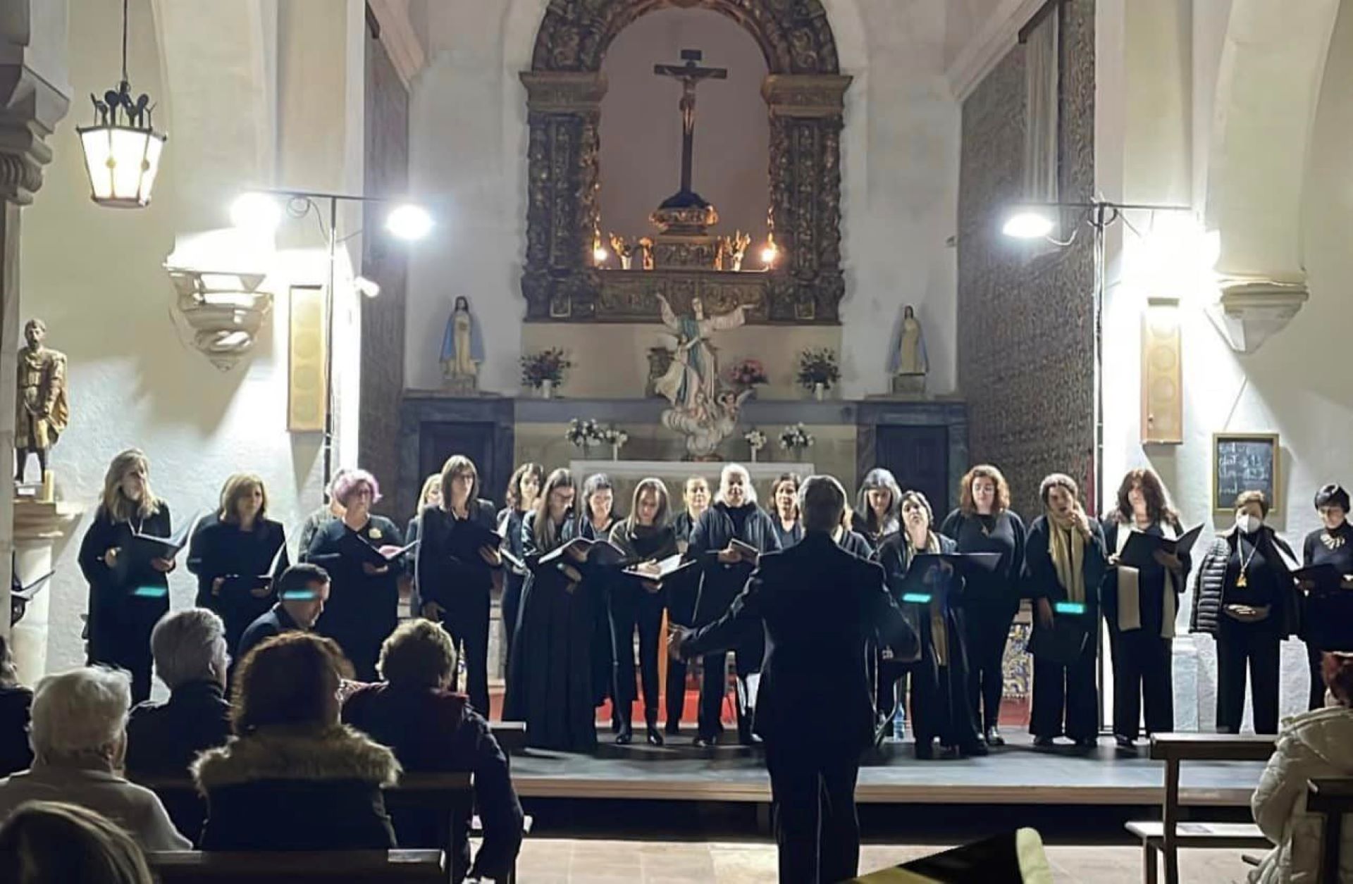 Igreja Matriz do Torrão recebeu Concerto de Natal com Coral Luísa Todi