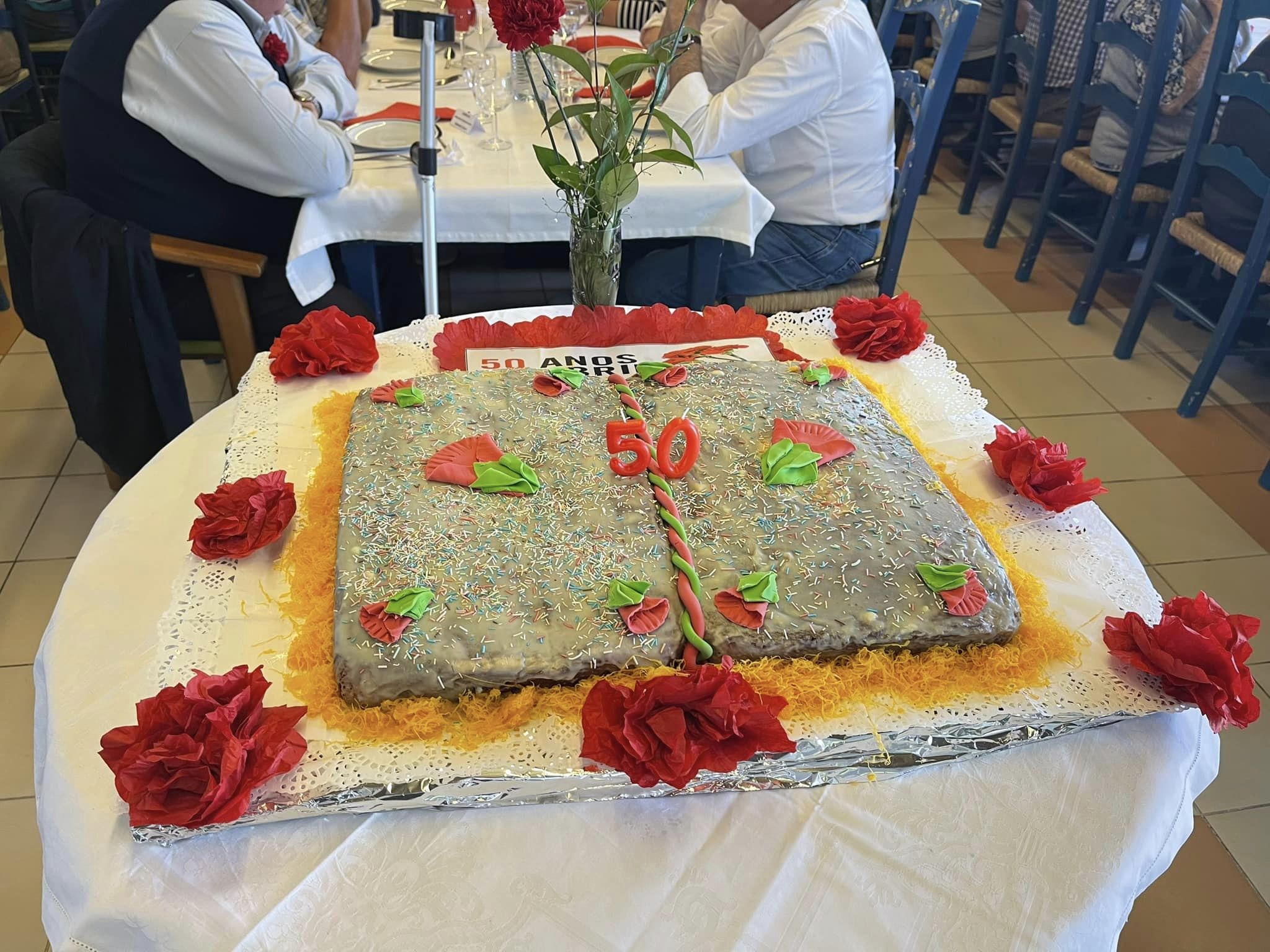 AURPICAS celebrou o 50.º aniversário do 25 de Abril com almoço-convívio